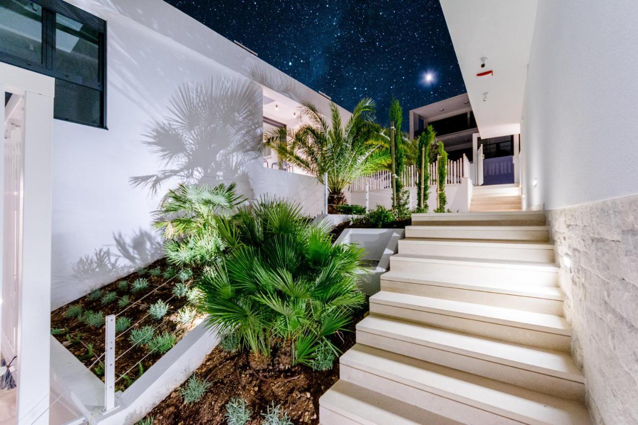 Villa Vitae & Villa Pax Sutivan Exterior photo
