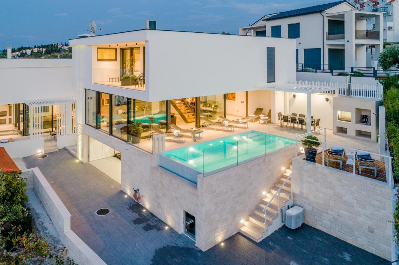 Villa Vitae & Villa Pax Sutivan Exterior photo